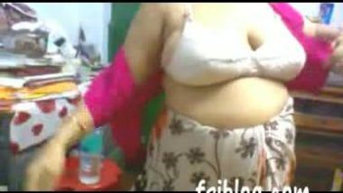 380px x 214px - Indian Aunty Changing Dress In Free Porn Tube indian porn