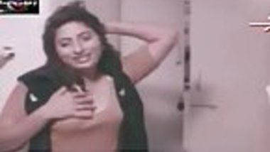 Secret Sex College - Bengali College Lovers Secret Sex In Car - Indian Porn Tube Video