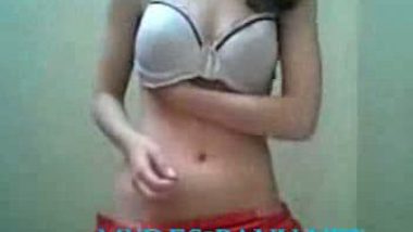 Xxx Ii Video Hot Sxxoi - Punjabi College Girl Making Selfie During Bath - Indian Porn Tube ...