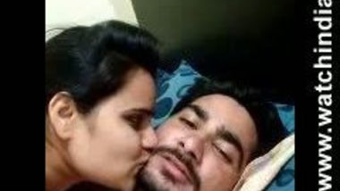 Desi College Couple Making Indian Porn Mms