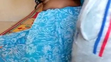 Xxsee - Indian Sex Mms Of Mature House Wife Aunty Home Sex With Young ...