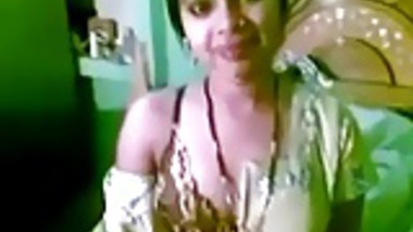 Xxczx Video - House Wife Exposing Her Boobs - Indian Porn Tube Video ...