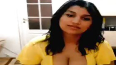 Velamma Famous South Indian Cartoon Pornstar In Her New Episode - V66
