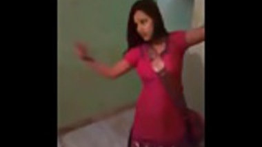 Nxxxtelugu - Pressing Boobs Of Hot Gujju Girl - Indian Porn Tube Video ...