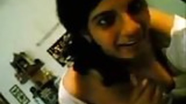 Sexy Bachi - Free Sex Chhoti Bachi Ke Chhote Boobs indian porn