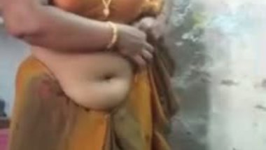 India Deep Sex Unty - Desi Sex Videos Of Deep Naval Round Boobs Bhabhi Exposed By ...