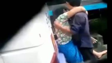Bengali Girl Smooching And Having Sex With Lover - Indian Porn ...