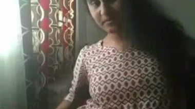 380px x 214px - Nri Topless Girl Chatting With Her Lover Online - Indian Porn Tube ...