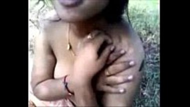 Oidasax - Horny Desi Girl Showing Her Teen Tits - Indian Porn Tube Video ...
