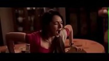 Funny vibrating sex of a Bengali housewife