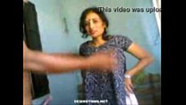 Hot Married Priya Auntie Affair With Old Man indian porn