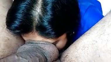 Cute Indian Village Girl Doing A Rim Job indian porn