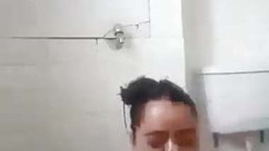 Telugu Bathroom Sexvideos - Telugu Bathroom Sex Videos indian porn
