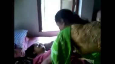 Desi Hostel Girl Showing Boobs - Indian Porn Tube Video ...