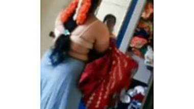Desi Bhabhi Changing Saree