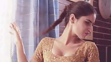 Karishma Sharma Super Hottest Scene Ragini Mms Returns - Indian ...