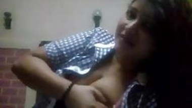 380px x 214px - Bhojpuri Sex Movie Showing A Wife Seducing In Bathtub - Indian ...