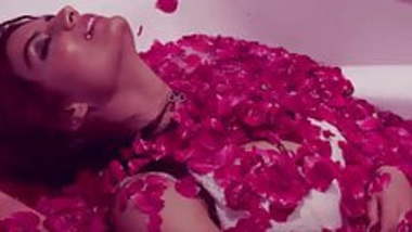 Xexsy - Bollywood Actress Anveshi Jain Sexy Dirty Talk Latest Video ...