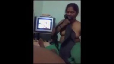 Tamil Penies With Nude Aunties