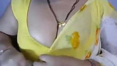 Bhabi Seduce Dewar Suck Pussy indian porn