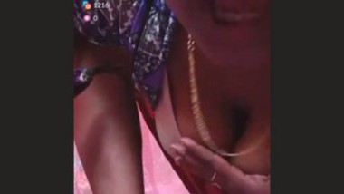 Kavitha Tamil Ponnu Tango Show