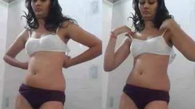 Malvika Sharma Hot Xxx indian porn