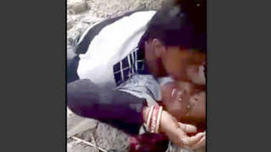 Desi Girl Sex In Jangal Rep - Jungle Rape Bhabhi