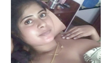 Desi Mallu Married Aunty In Nighty Stripping For Bf Selfie ...