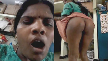 Tamil Anty Fingring indian porn