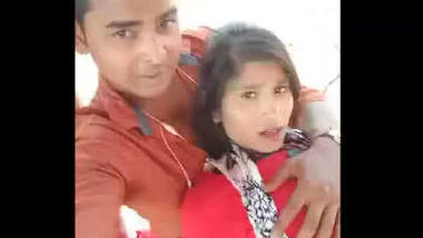 Couple Kissing In Outdoor And Press Boobs Full Hindi Audio ...