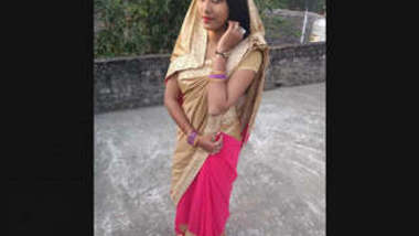 Bubbly Radhika Bhabhi In Saree Showing Her Huge Boobs Fatty Pussy ...