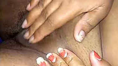 Desi woman spreads her XXX pussy lips and masturbates sex erogenous zone