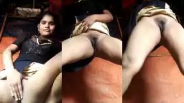 मंगेतर ने वीडियो कॉल में झांटवाली देसी चूत दिखाई