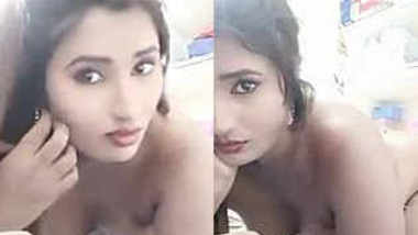 Indian Gilrs Rubbing Pussy