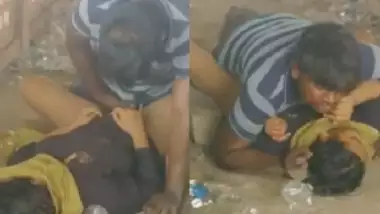 मुस्लिम भाभी चुदी खुले में सब्जी मंडी के पास