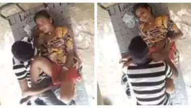 गाँव की छोरी खटिया पर चुदी