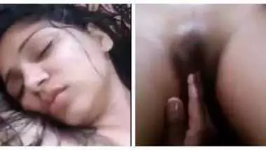 गर्लफ्रेंड की चुदाई की तड़पन!