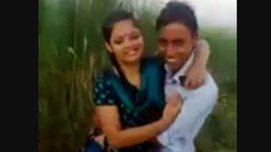 Indian Desi College Student Kissing Outdoor Mms - Indian Porn Tube ...