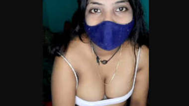 Nishana Nishu Boobs