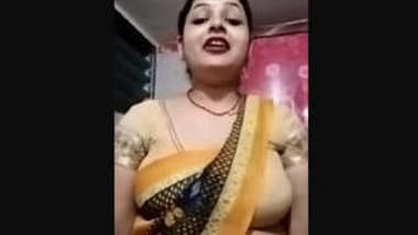 Chubby aunty nude for lover