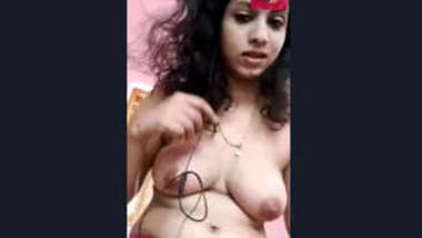 Sexy Mallu Bhabhi Shows Boobs On VC Part 2