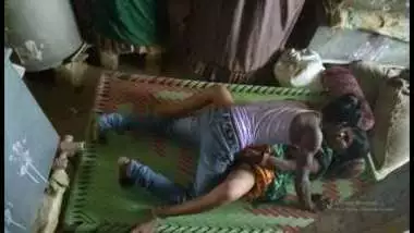 तरह-तरह के कपल्स को चुदाई करते हुए स्पाई कैम से फिल्माया - कंपाइलेशन वीडियो