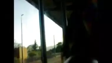 भारतीय मर्दाना ताकत बढ़ाने वाली दवाएं लड़की बस स्टेशन हस्तमैथुन