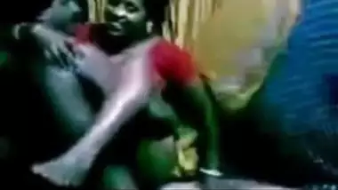 देसी-भारतीय हिंदी ब्लू फिल्म ओपन नौकरानी नियोक्ता द्वारा