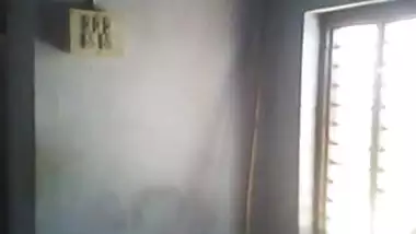 देसी-दक्षिण बॉलीवुड फिल्म डाउनलोड भारतीय चाची एक चक्कर चल रहा है