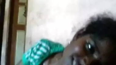 शर्मिला क्ष वीडियोस हिंदी और तमिल लड़की ऑडियो के साथ डिक चूसना