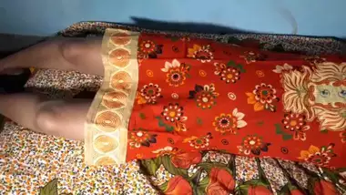 कुआरी लड़की कोचिंग से आने के बाद..।