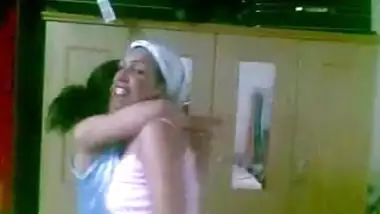 अरब गर्ल सऊदी वेश्या के घर 1