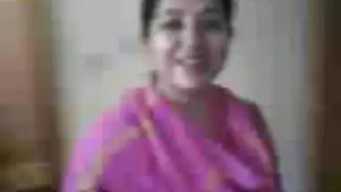 , सेक्सी हॉट वीडियो के साथ बड़े स्तन