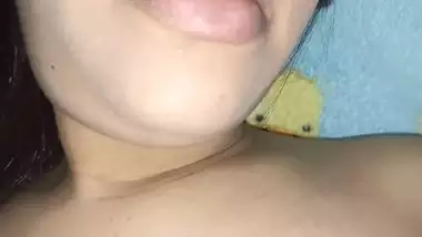 तिम्रो श्रीमतीले खाना खाएर घरमा तिम्रो...